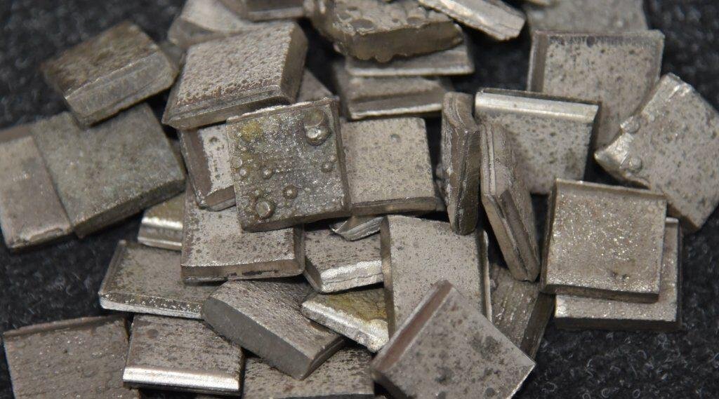 Semiconductor Grade vs High-Purity Metal: Understanding the Difference